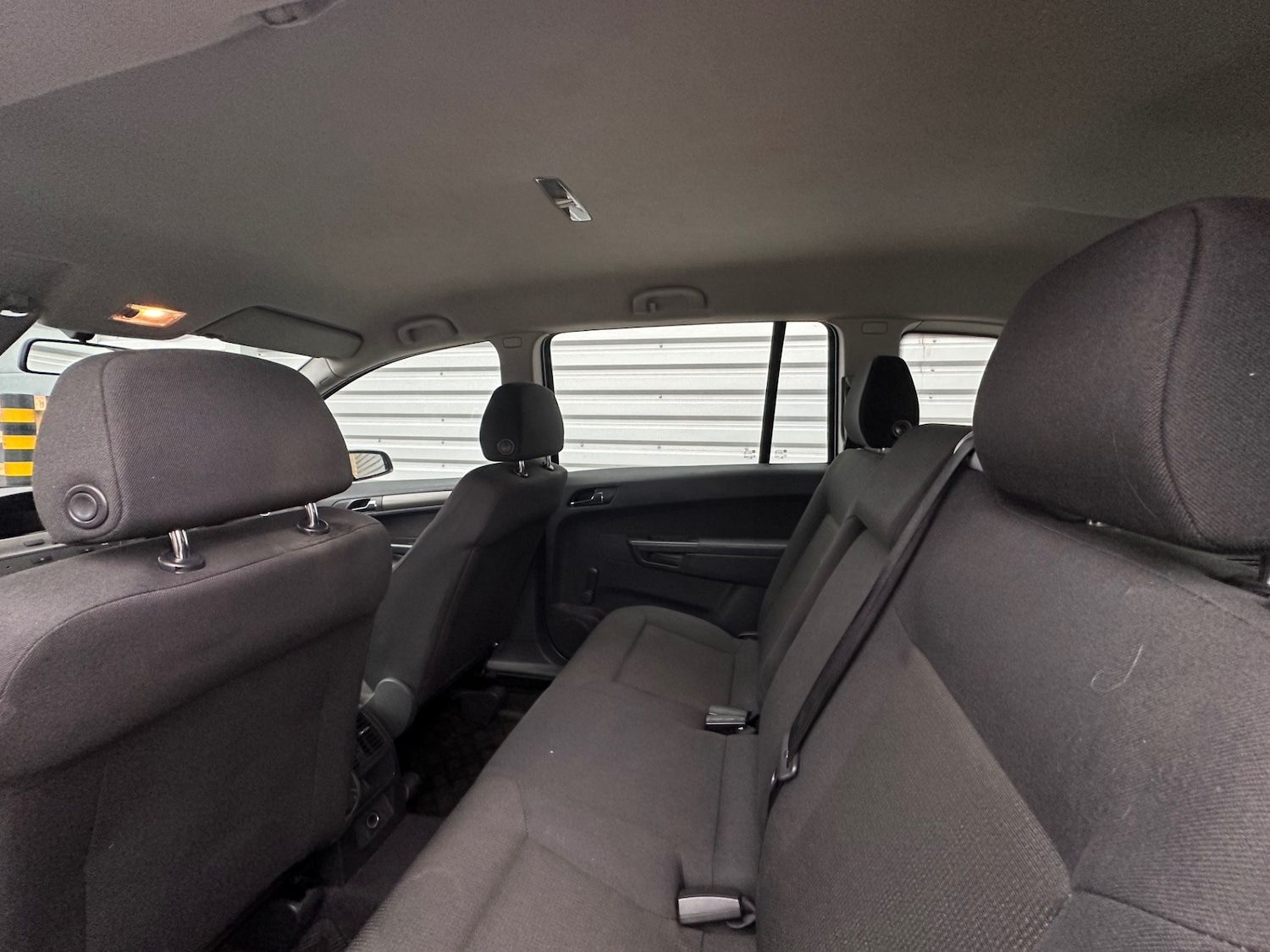 Used Vauxhall Zafira 2007 for sale - 76532209: Photo 11