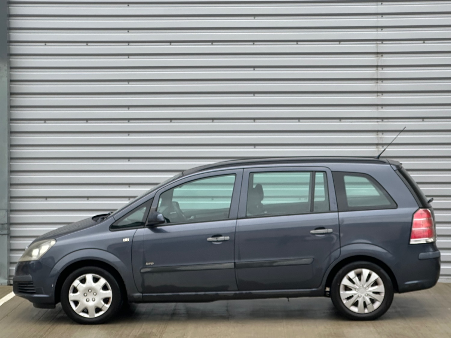 Used Vauxhall Zafira 2007 for sale - 76532209: Photo 5