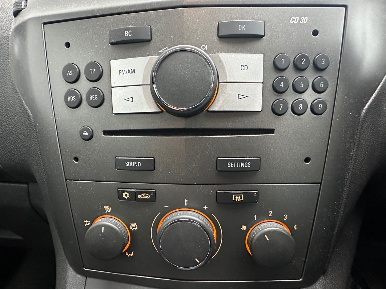 Used Vauxhall Zafira 2007 for sale - 76532209: Photo 9