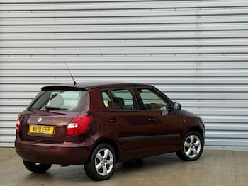 Used Skoda Fabia 2010 for sale - 77173539: Photo
