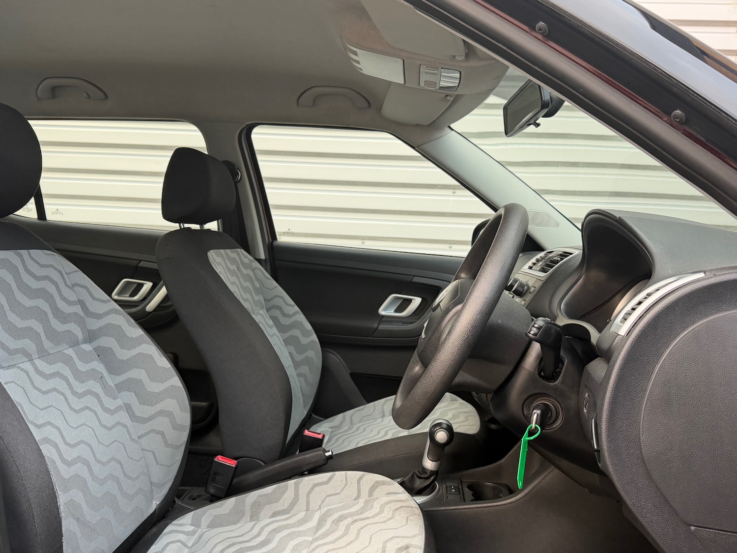 Used Skoda Fabia 2010 for sale - 77173539: Photo 6