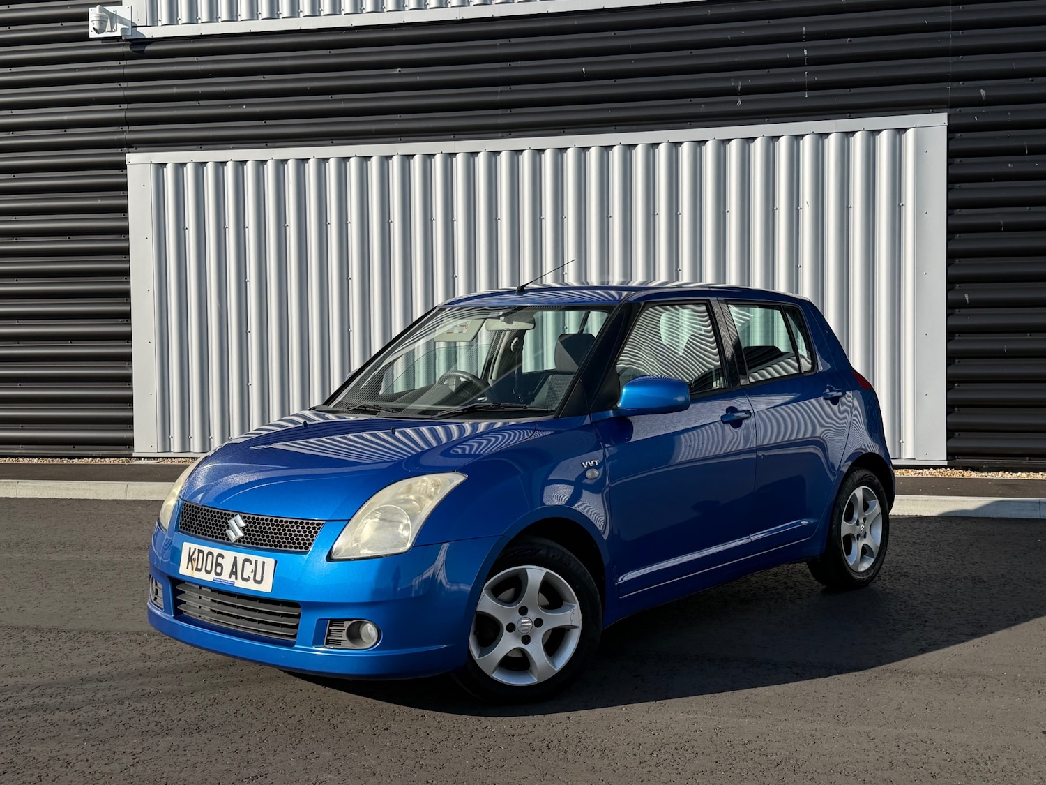 Used Suzuki Swift 2006 for sale - 77917836: Photo 2