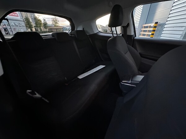 Used Peugeot 208 2017 for sale - 76332828: Photo 16