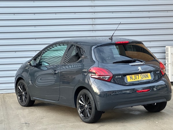 Used Peugeot 208 2017 for sale - 76332828: Photo 4