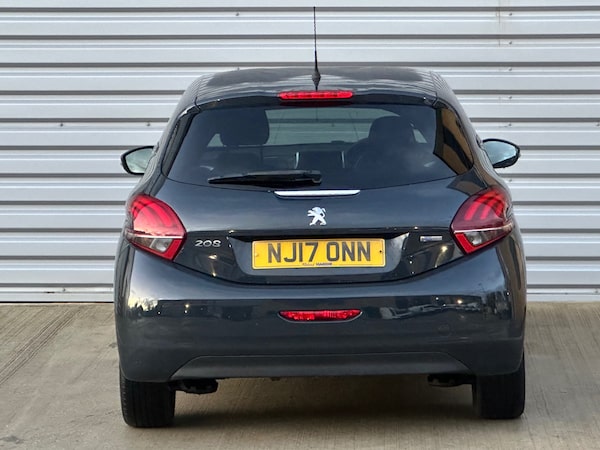 Used Peugeot 208 2017 for sale - 76332828: Photo 8