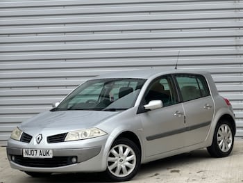 Renault - Megane