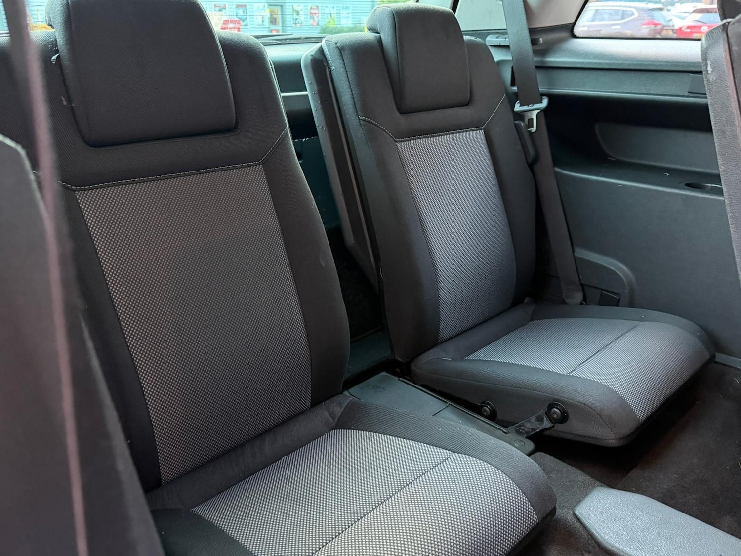 Used Vauxhall Zafira 2011 for sale - 76626752: Photo 14