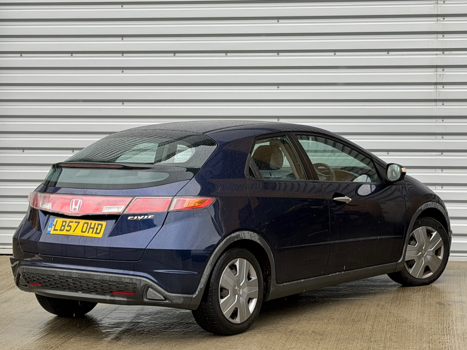 Used Honda Civic 2007 for sale - 77180629: Photo 5
