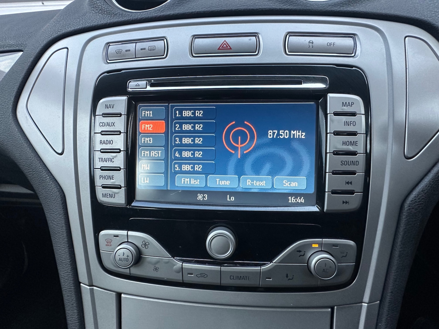 Used Ford Mondeo 2008 for sale - 76493835: Photo 10