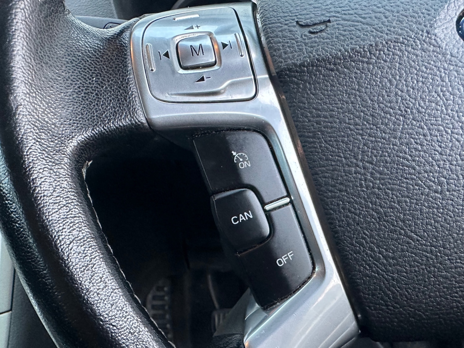 Used Ford Mondeo 2008 for sale - 76493835: Photo 8