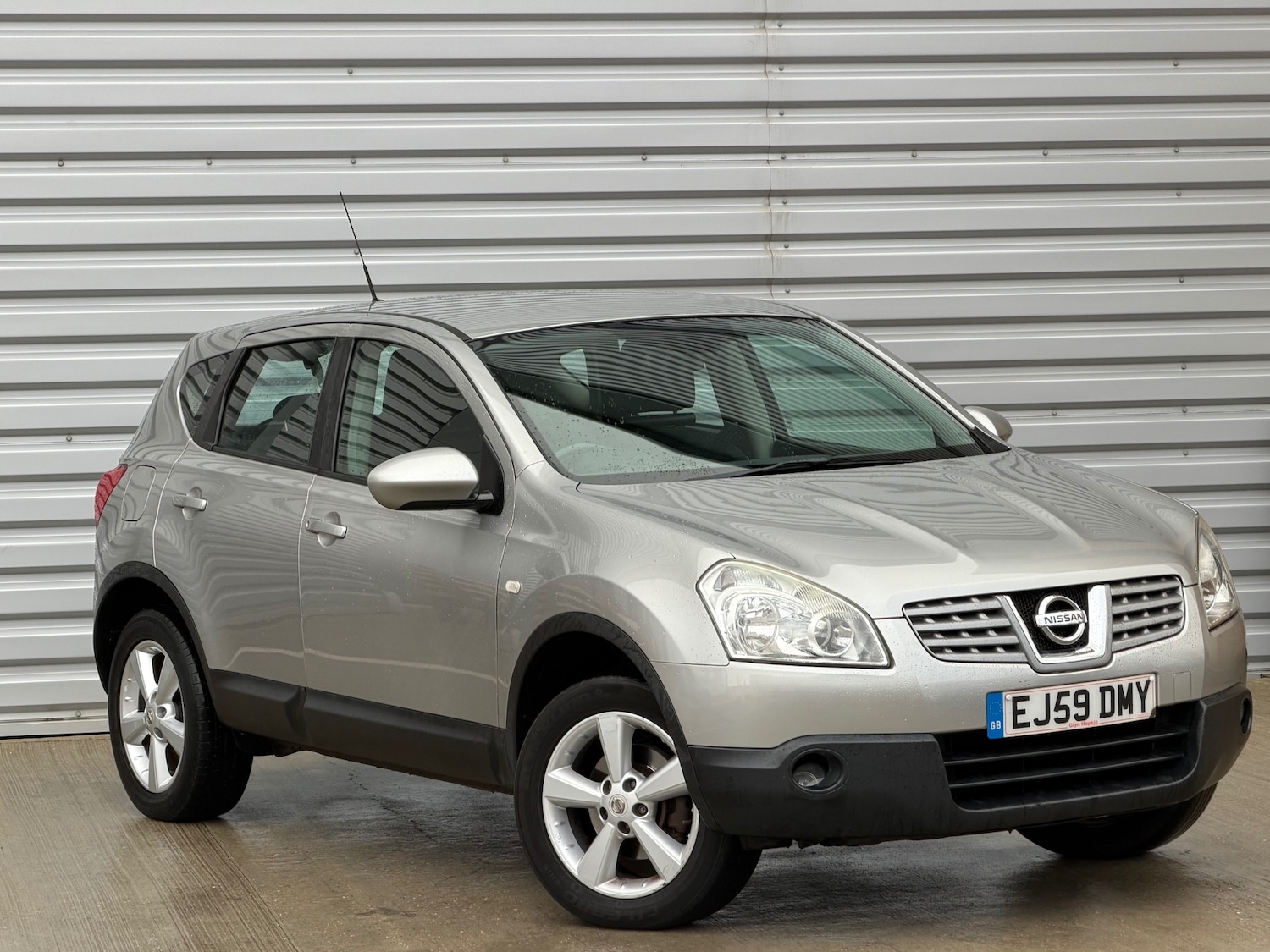 Used Nissan Qashqai 2009 for sale - 76817448: Photo 2