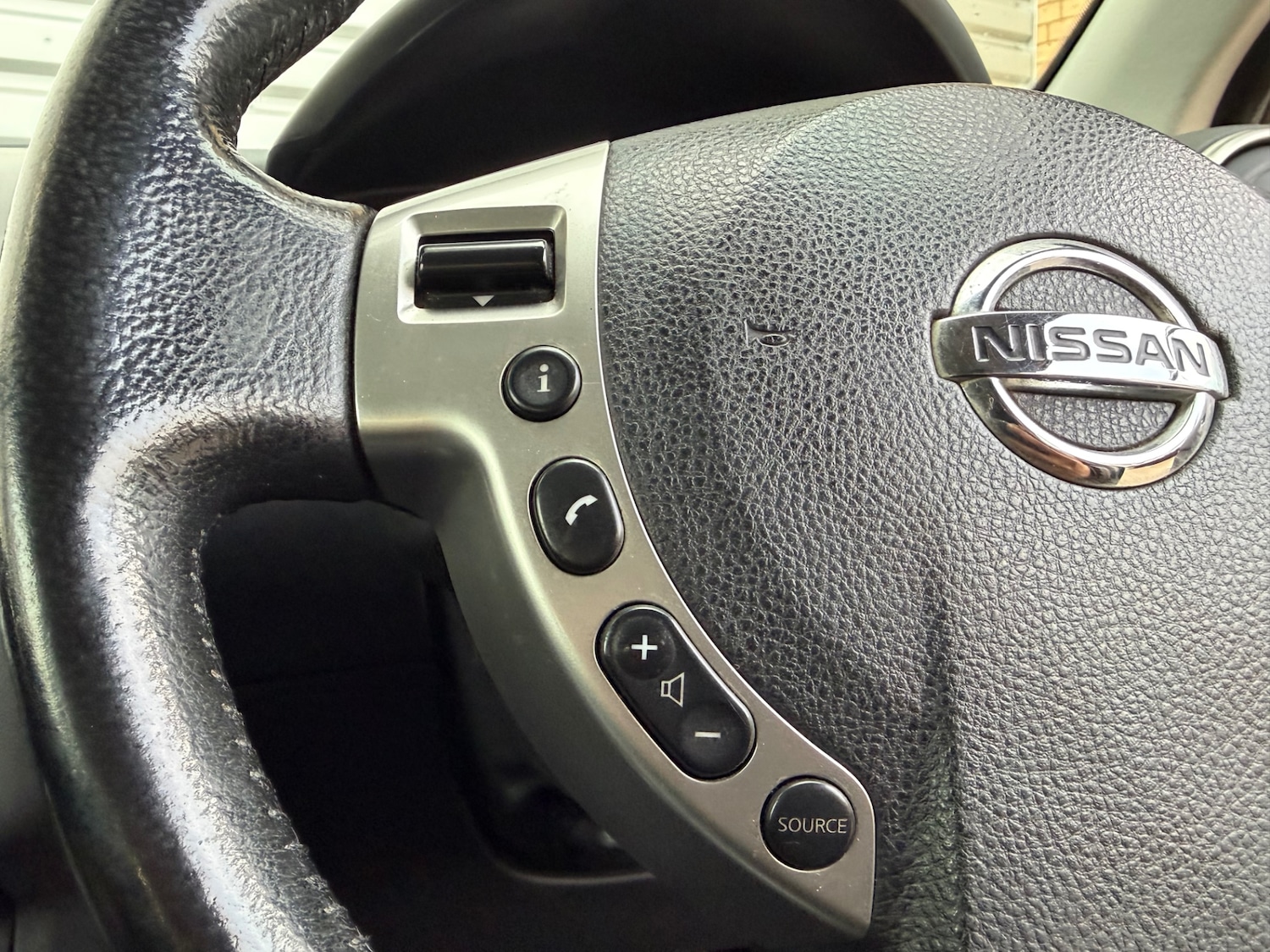 Used Nissan Qashqai 2009 for sale - 76817448: Photo 8