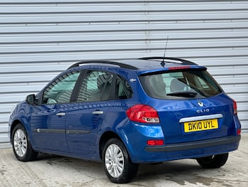 Used Renault Clio 2010 for sale - 75922966: Photo