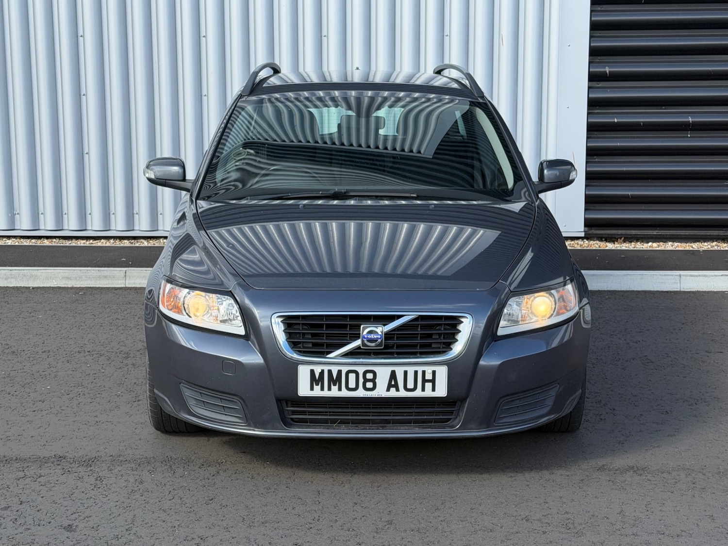 Used Volvo V50 2008 for sale - 78212070: Photo 2