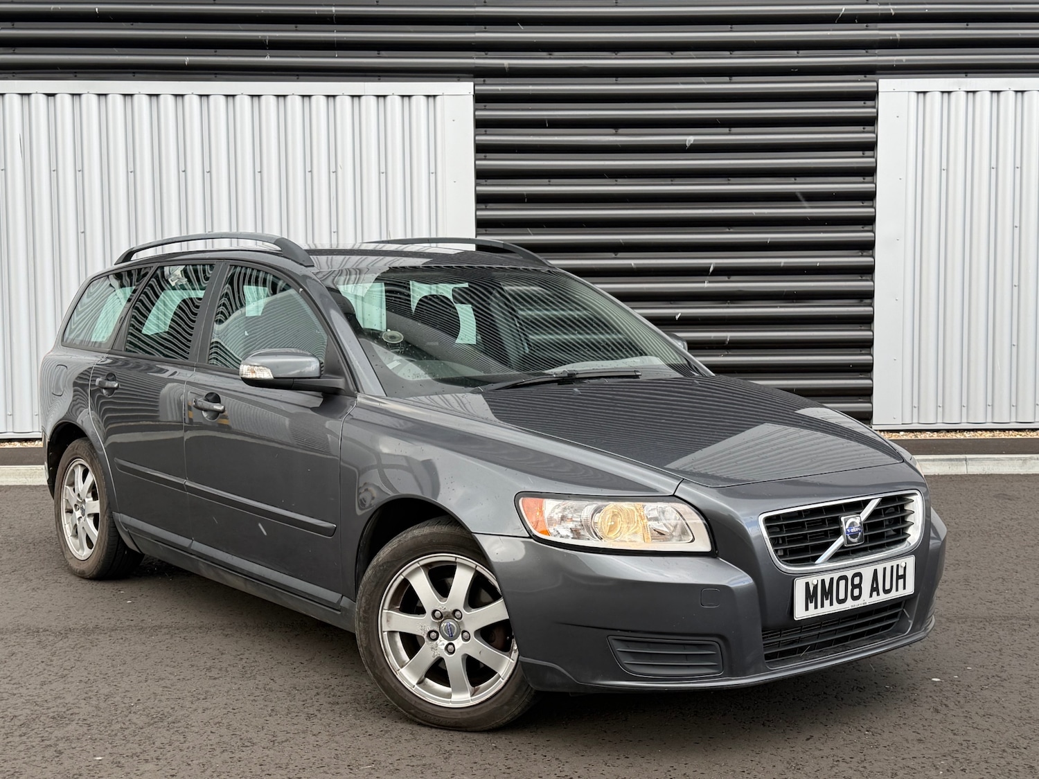 Used Volvo V50 2008 for sale - 78212070: Photo 3