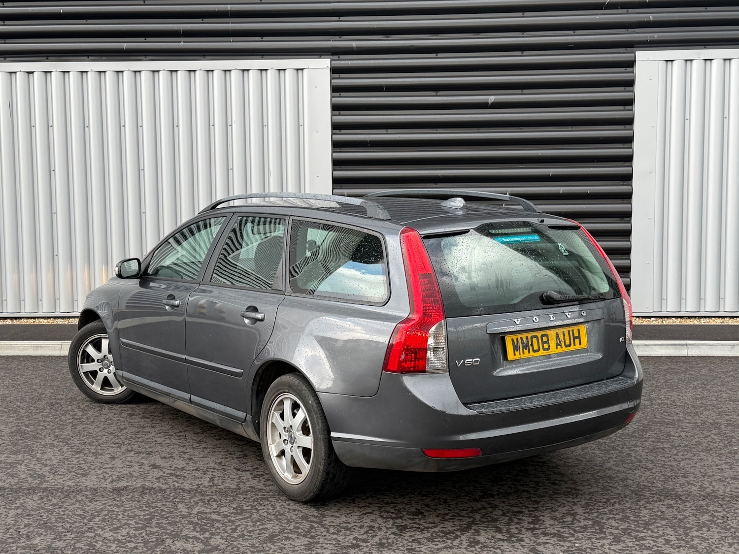 Used Volvo V50 2008 for sale - 78212070: Photo 6