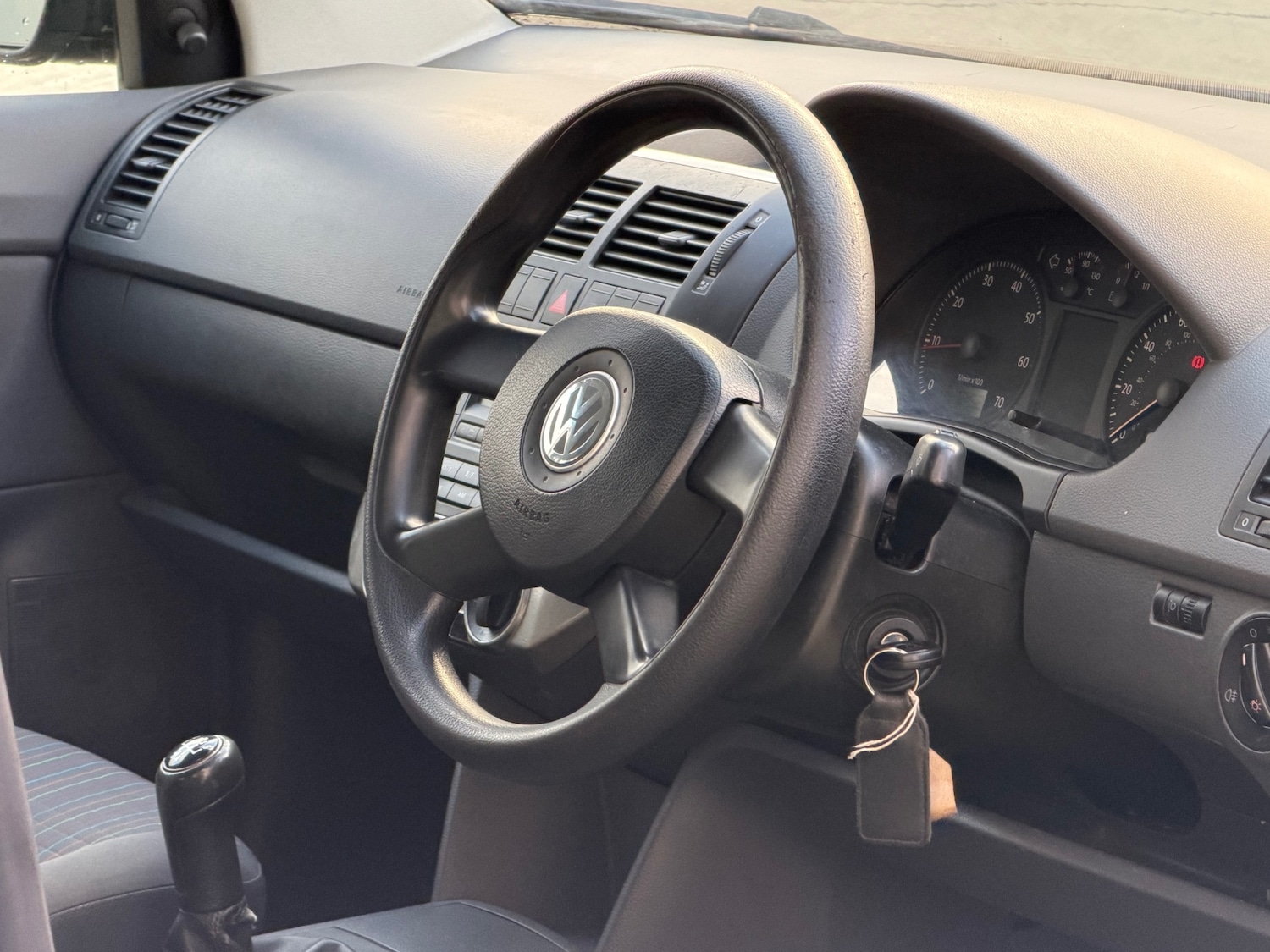 Used Volkswagen Polo 2006 for sale - 76892636: Photo 6