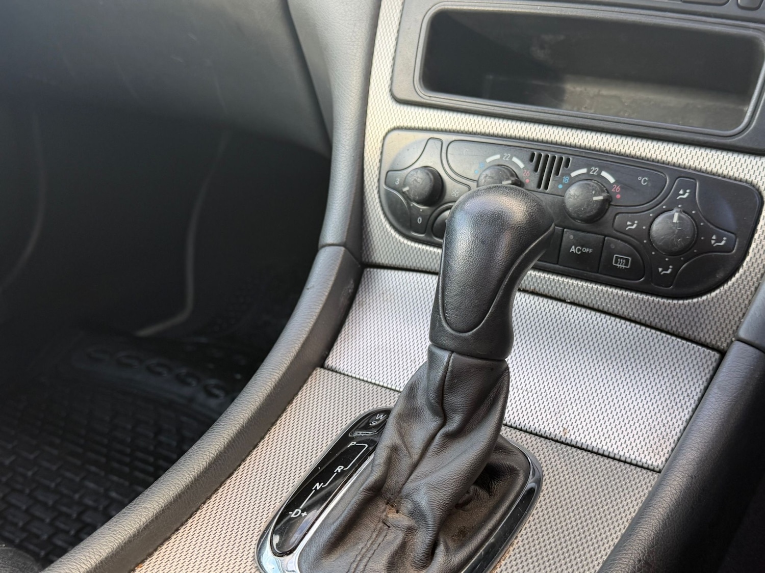 Used Mercedes-Benz C Class 2003 for sale - 77125698: Photo 11