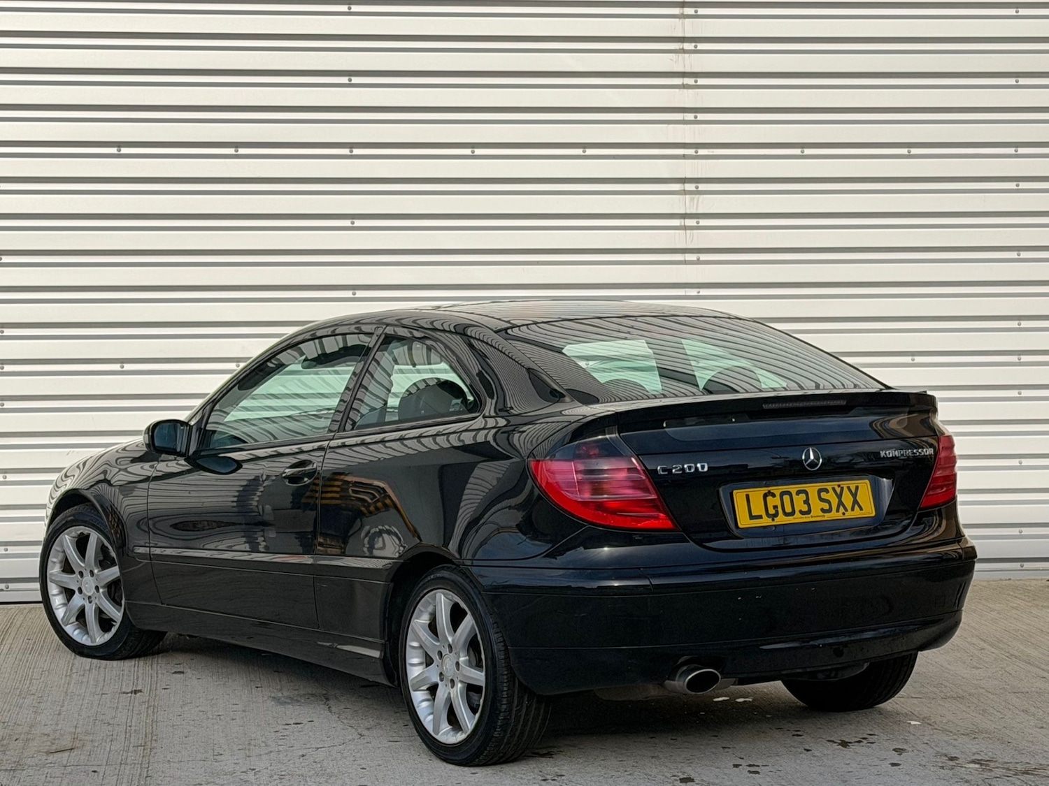 Used Mercedes-Benz C Class 2003 for sale - 77125698: Photo 4