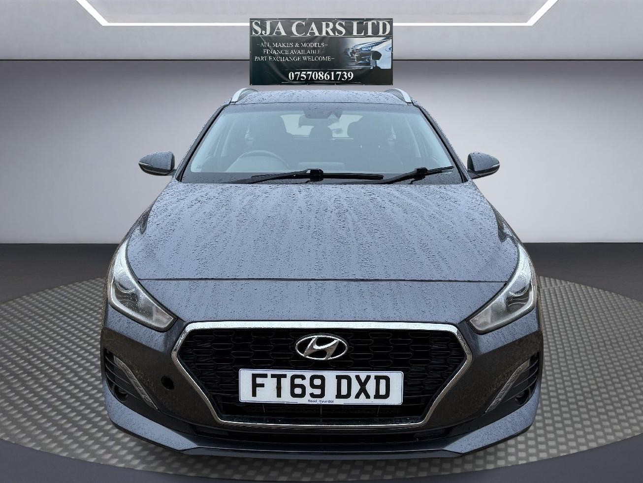 Used Hyundai i30 2020 for sale - 77687757: Photo 2