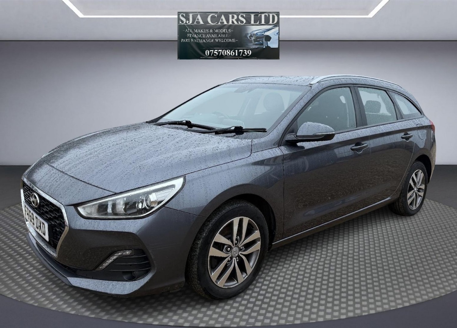 Used Hyundai i30 2020 for sale - 77687757: Photo 3