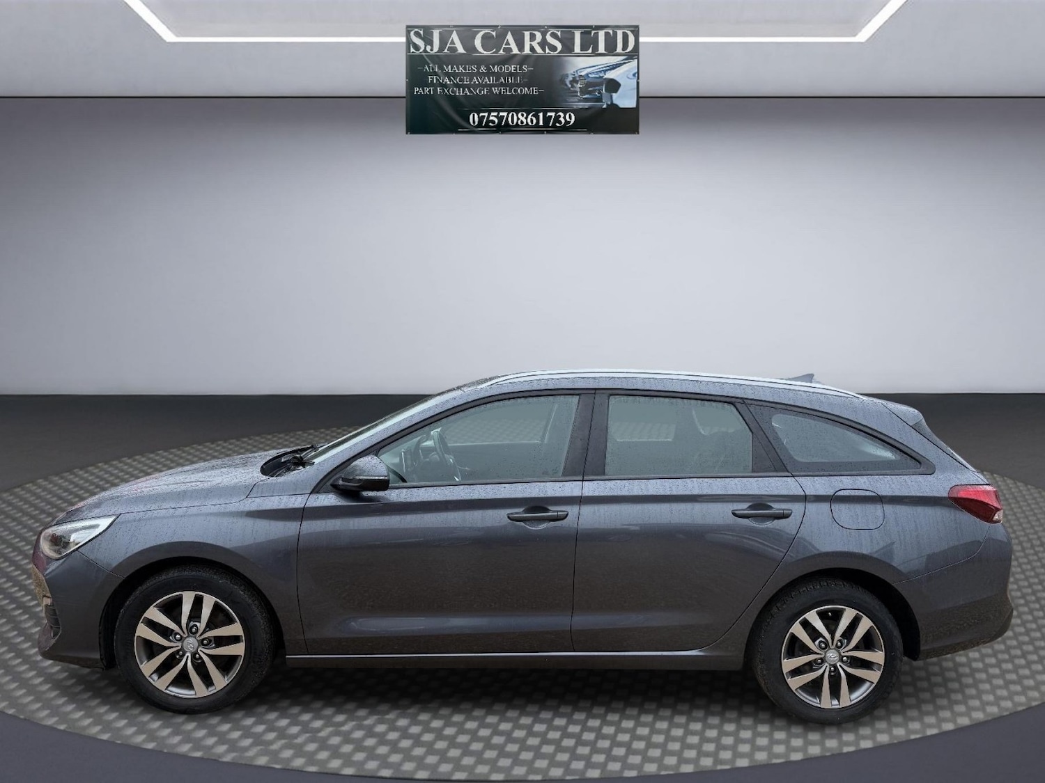 Used Hyundai i30 2020 for sale - 77687757: Photo 8