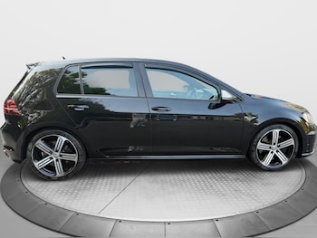Used Volkswagen Golf 2017 for sale - 78427567: Photo