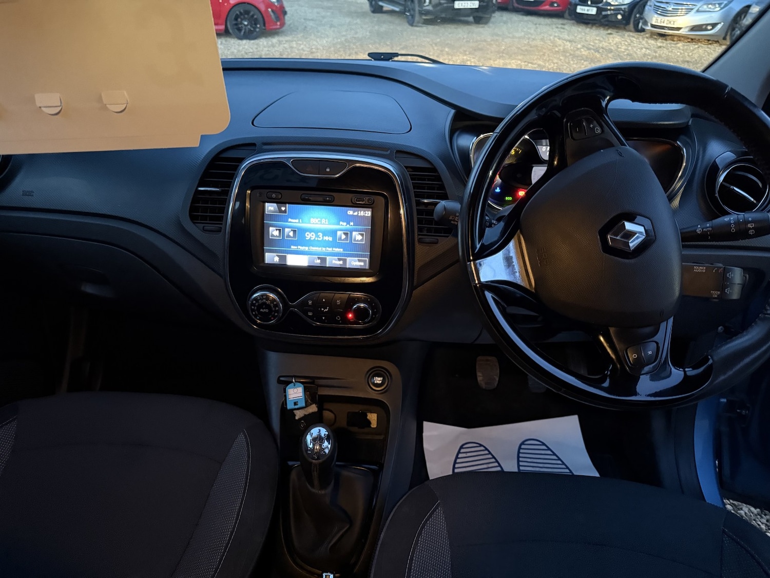 Used Renault Captur 2015 for sale - 78190660: Photo 11