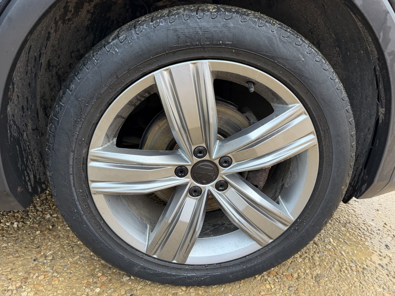 Used Volkswagen Tiguan 2016 for sale - 77694298: Photo 20