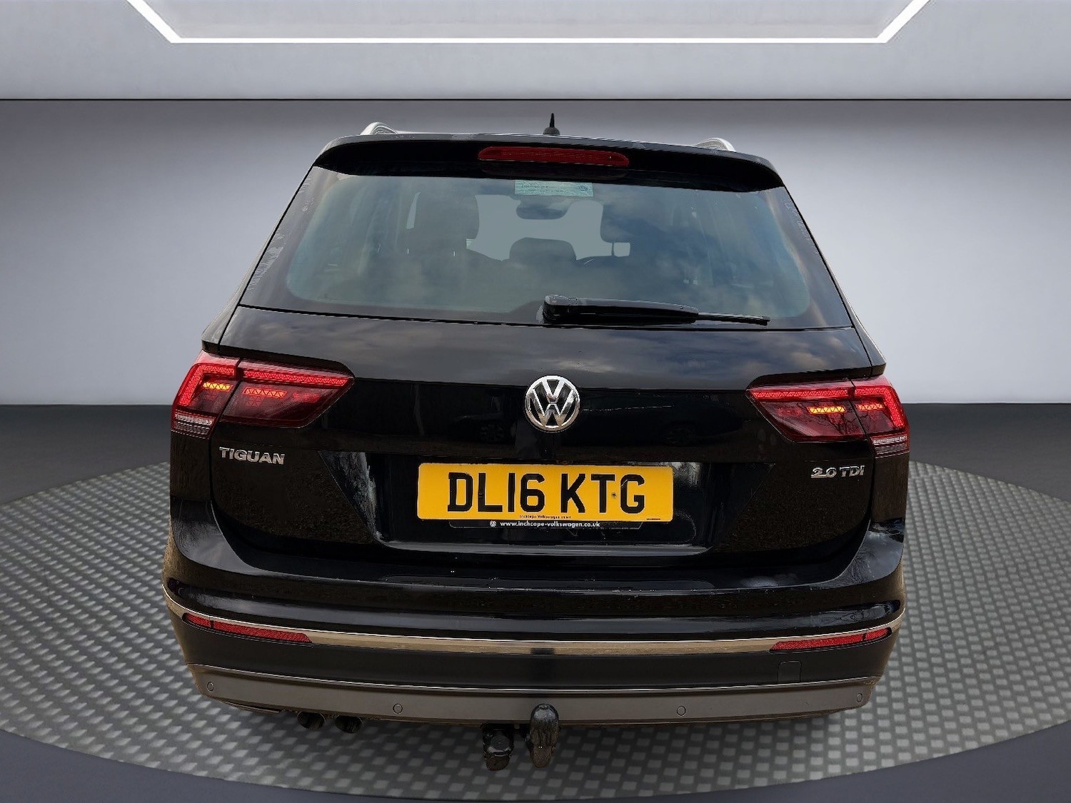 Used Volkswagen Tiguan 2016 for sale - 77694298: Photo 4