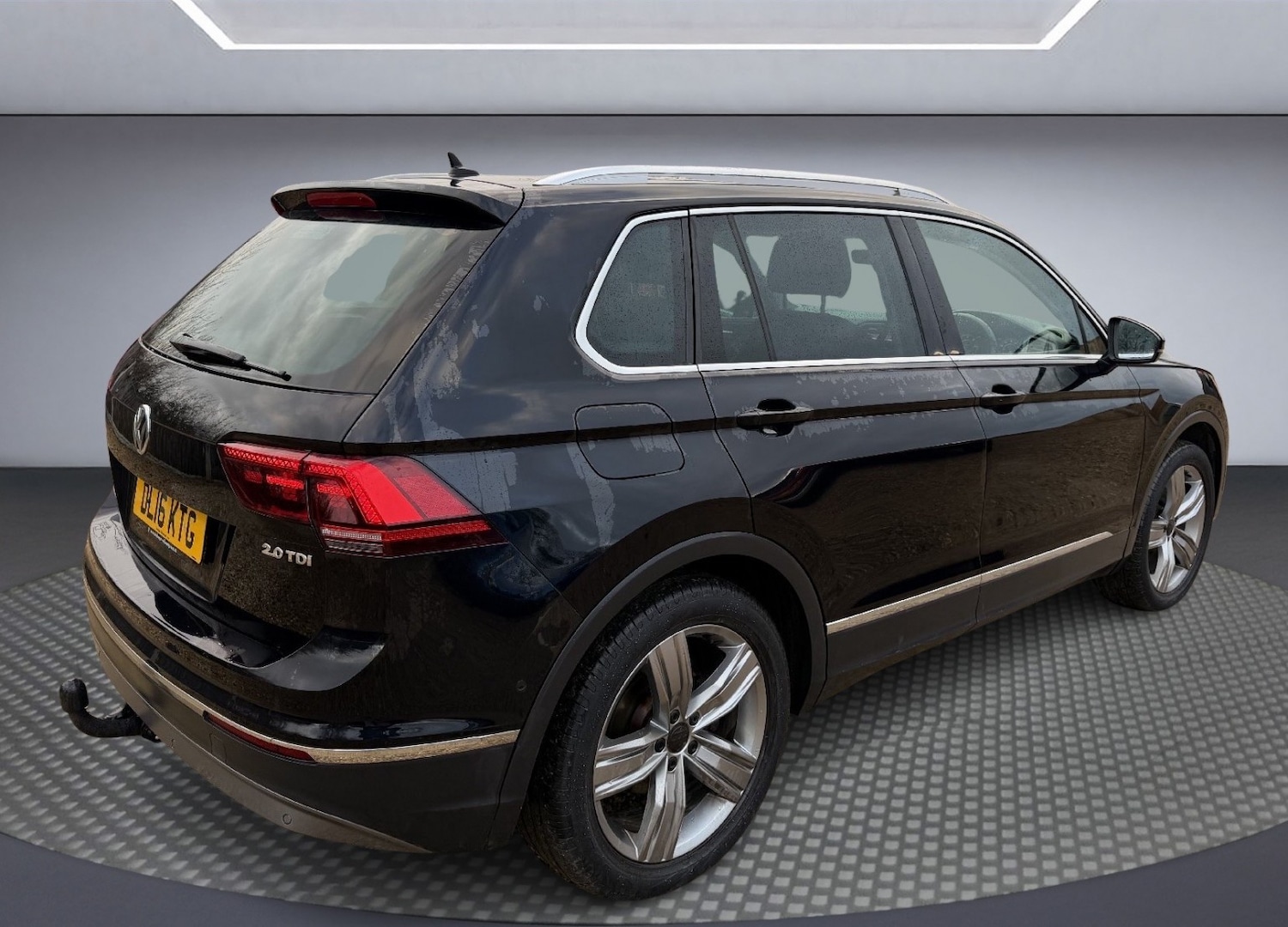 Used Volkswagen Tiguan 2016 for sale - 77694298: Photo 7