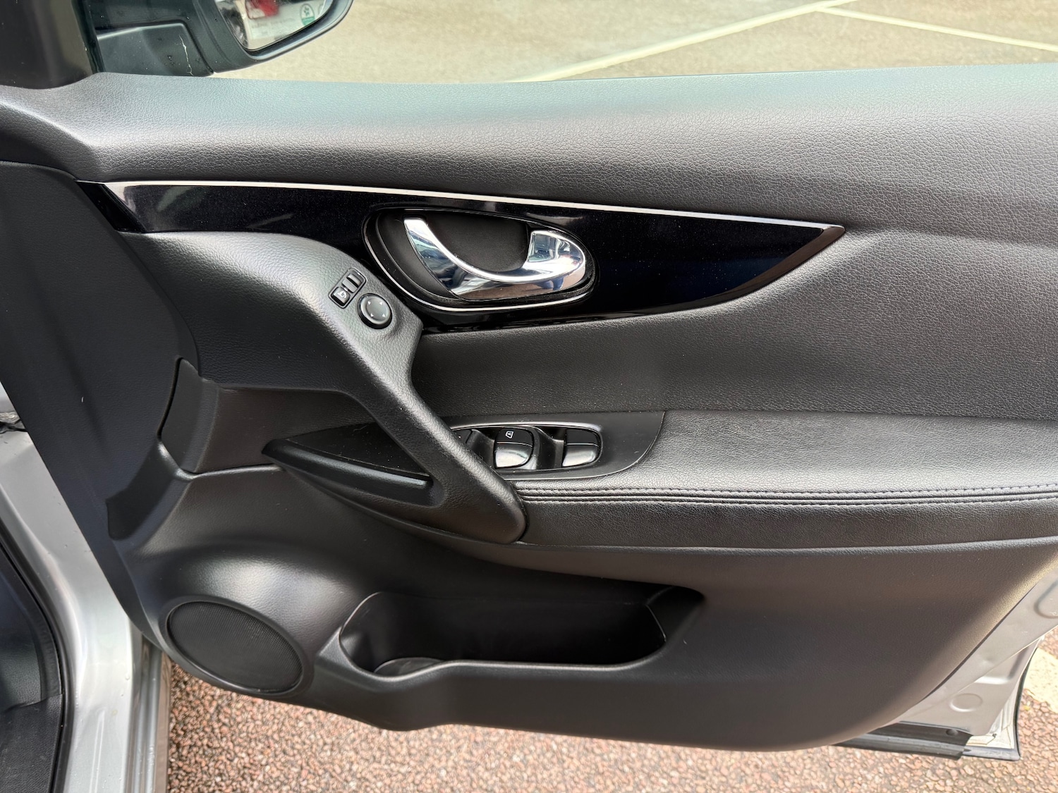 Used Nissan Qashqai 2016 for sale - 77431723: Photo 13