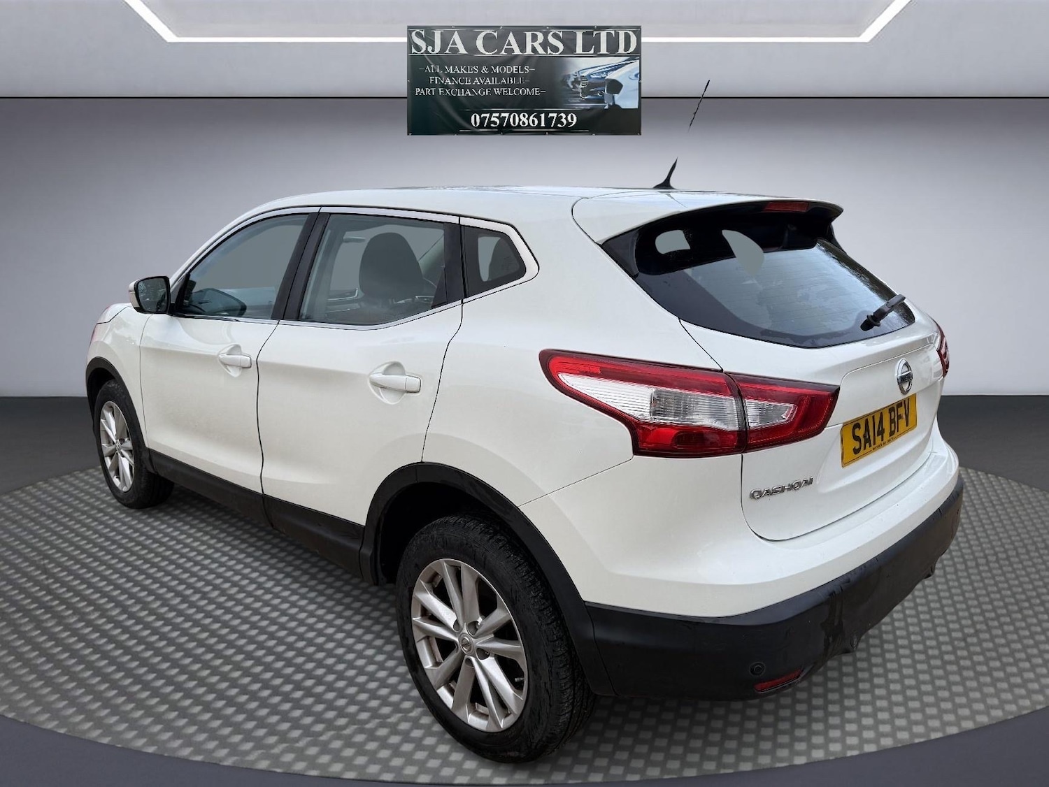 Used Nissan Qashqai 2014 for sale - 77250795: Photo 6