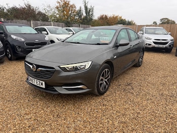 2017 (67) - 1.6 Turbo D ecoTec [136] Design Nav 5dr