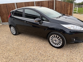 Used Ford Fiesta 2014 for sale - 75558992: Photo