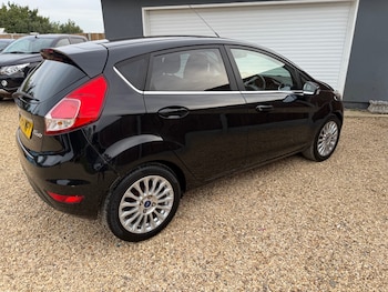 Used Ford Fiesta 2014 for sale - 75558992: Photo