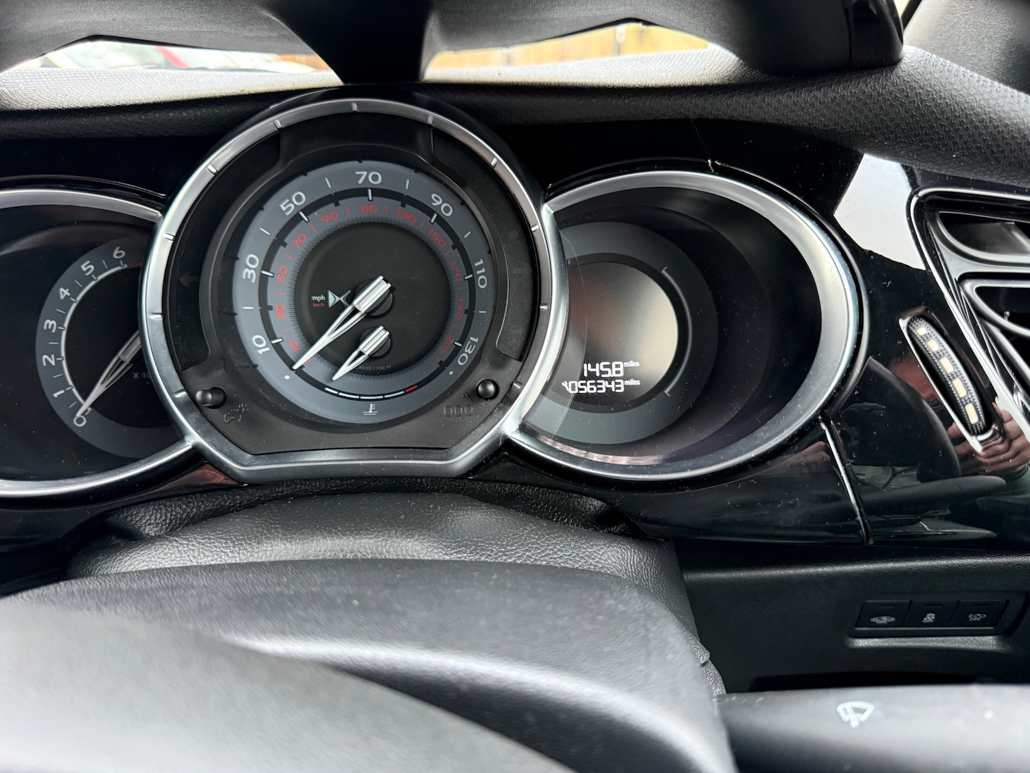 Used DS Automobiles DS 3 2017 for sale - 77251000: Photo 15