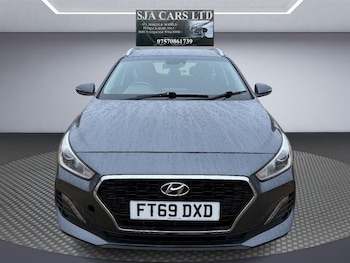 Used Hyundai i30 2020 for sale - 77385536: Photo