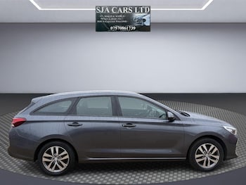 Used Hyundai i30 2020 for sale - 77385536: Photo