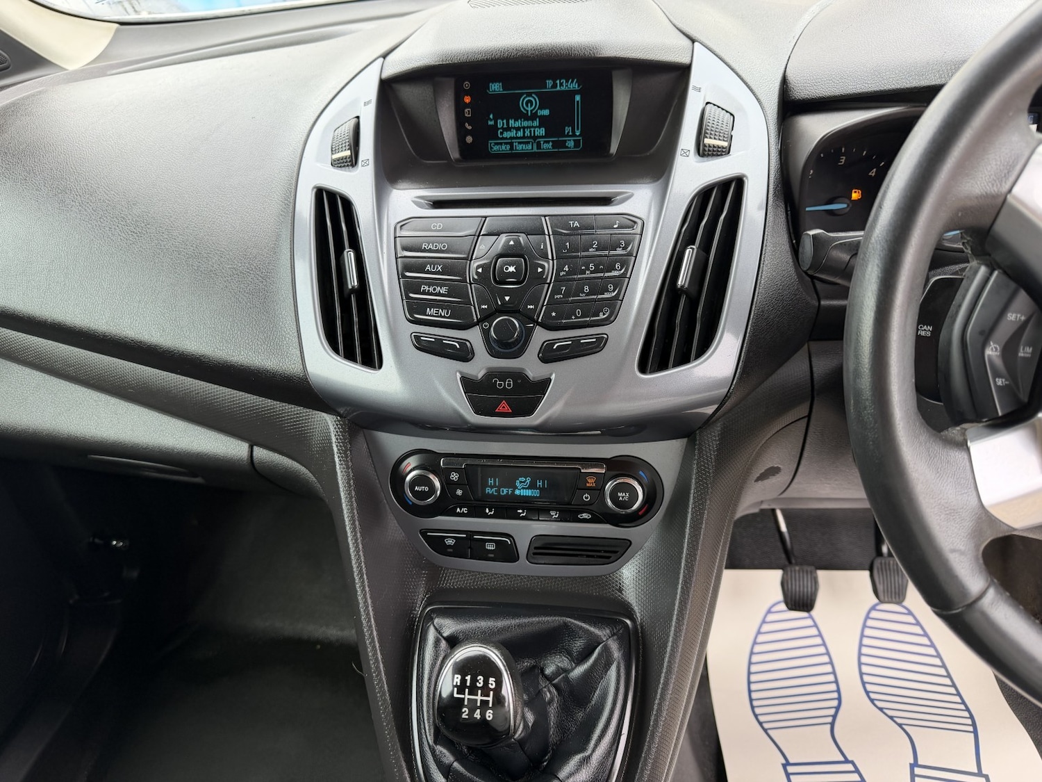 Used Ford Transit Connect 2015 for sale - 77758989: Photo 11