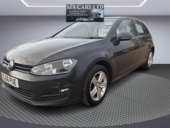 Used Volkswagen Golf 2016 for sale - 76881655: Photo