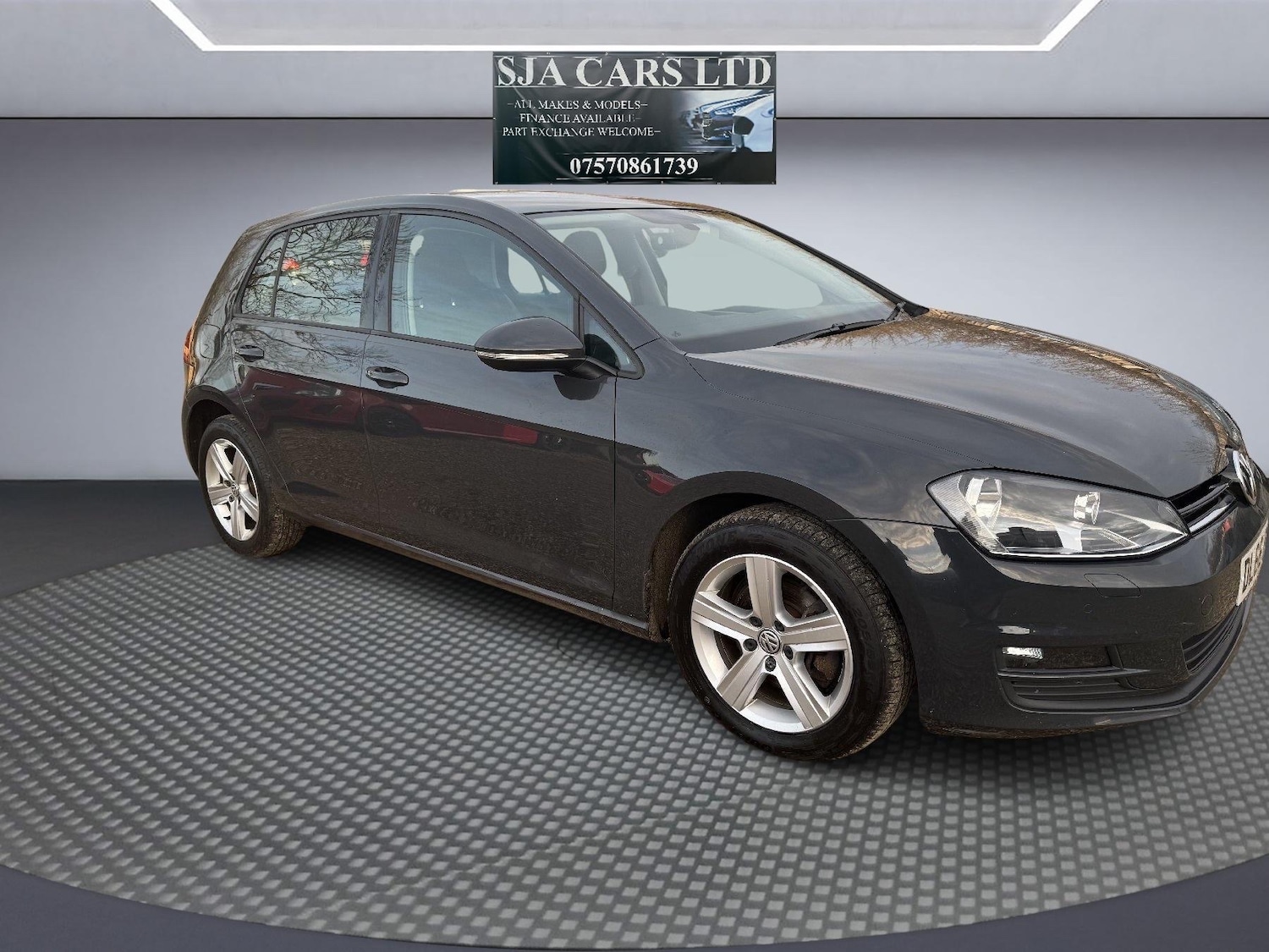 Used Volkswagen Golf 2016 for sale - 76881655: Photo 4