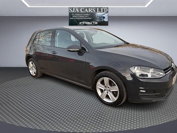 Used Volkswagen Golf 2016 for sale - 76881655: Photo