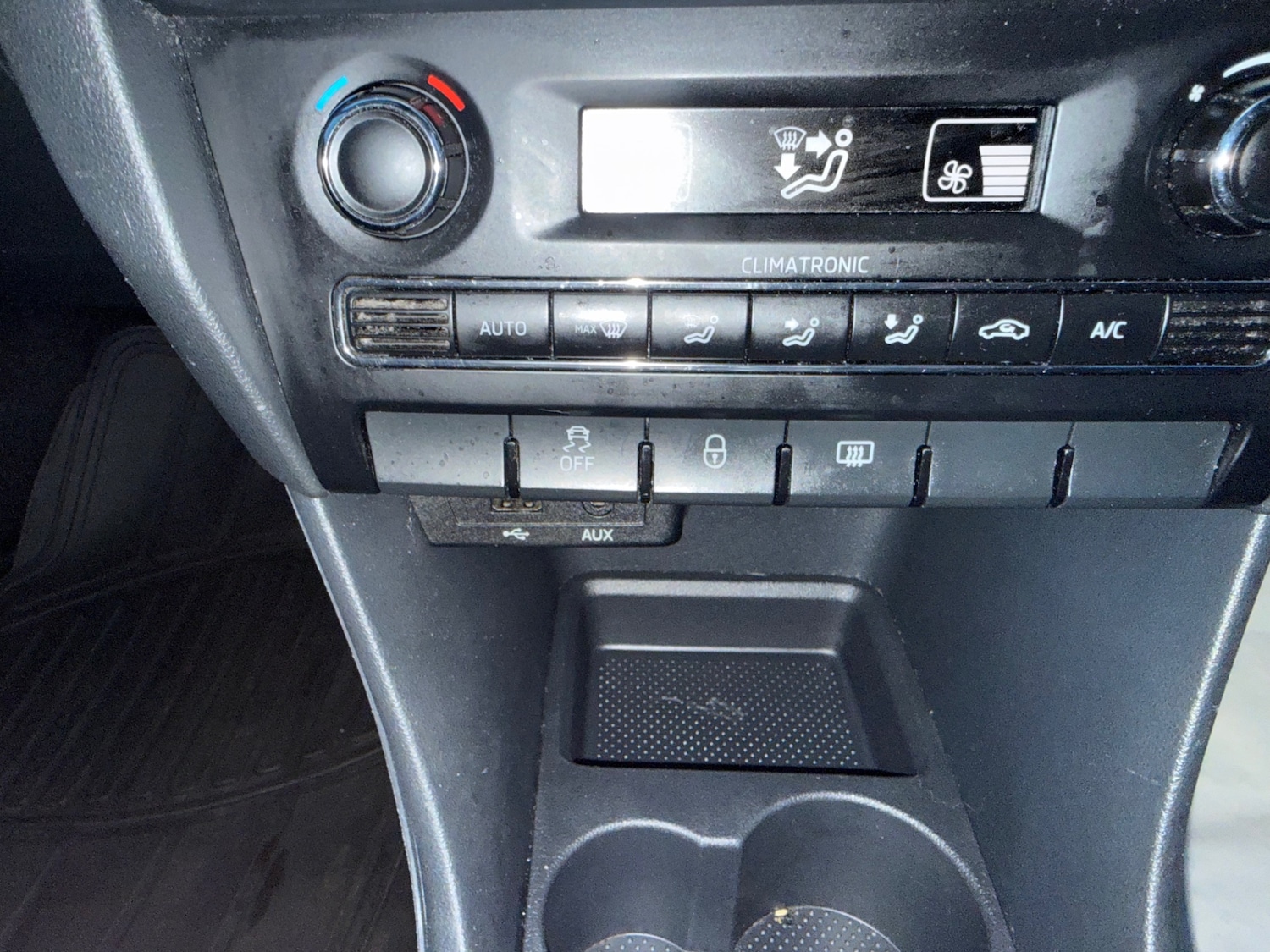 Used Skoda Rapid 2012 for sale - 77220218: Photo 14