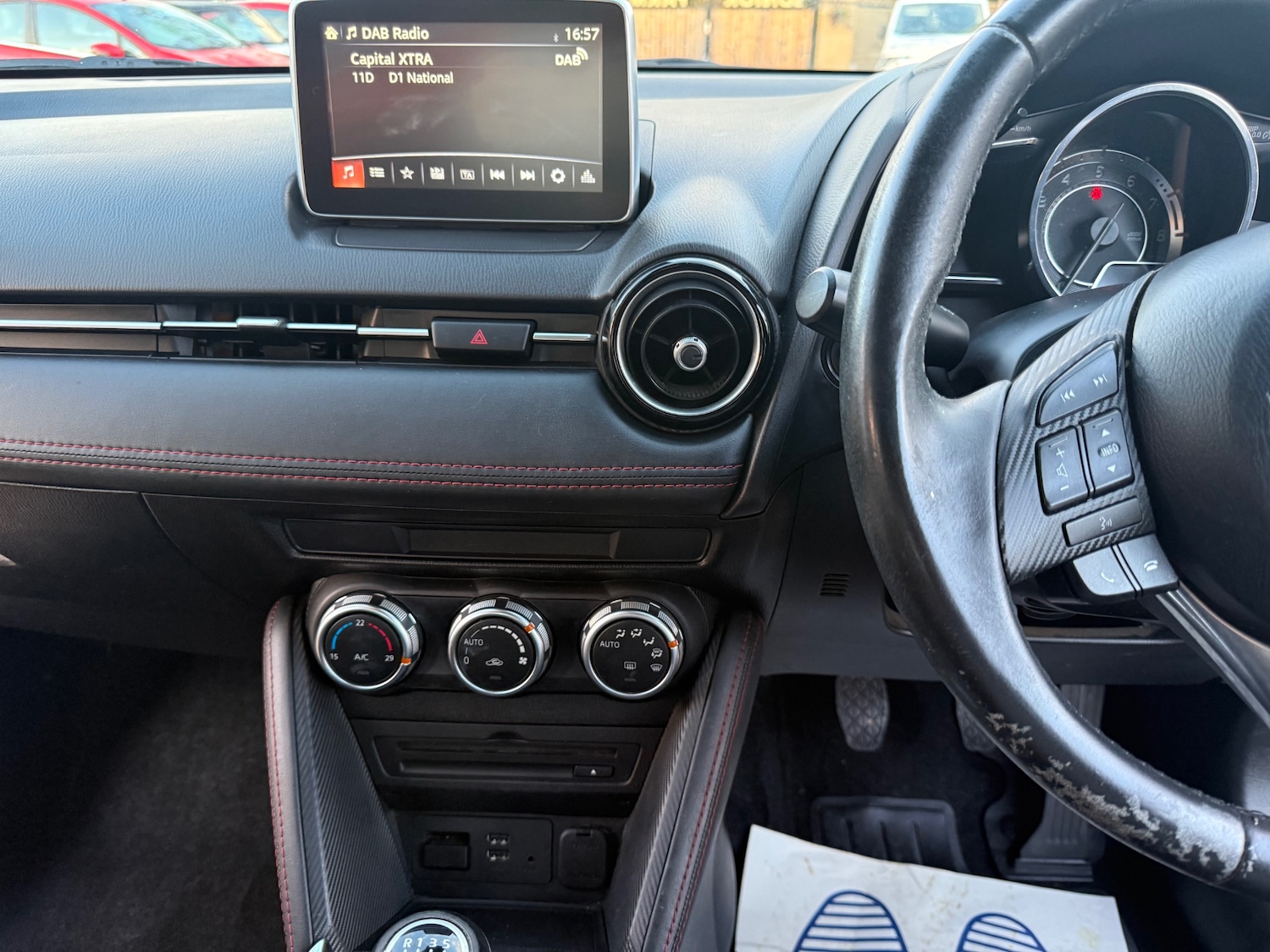 Used Mazda Mazda2 2016 for sale - 76428222: Photo 11