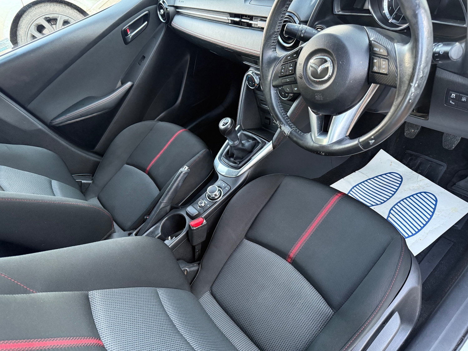 Used Mazda Mazda2 2016 for sale - 76428222: Photo 8