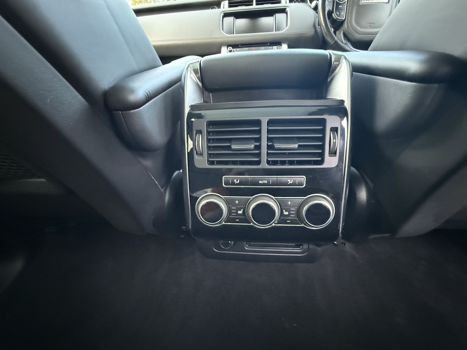 Used Land Rover Range Rover Sport 2015 for sale - 77687753: Photo 13