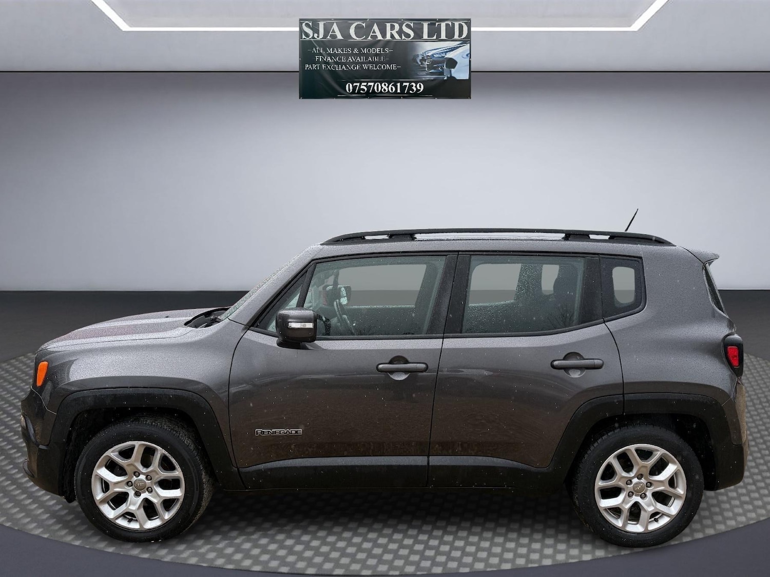 Used Jeep Renegade 2017 for sale - 77398506: Photo 4