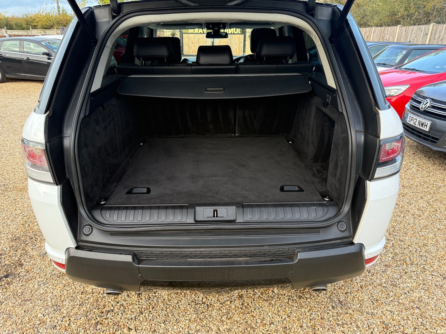 Used Land Rover Range Rover Sport 2015 for sale - 76344309: Photo 7