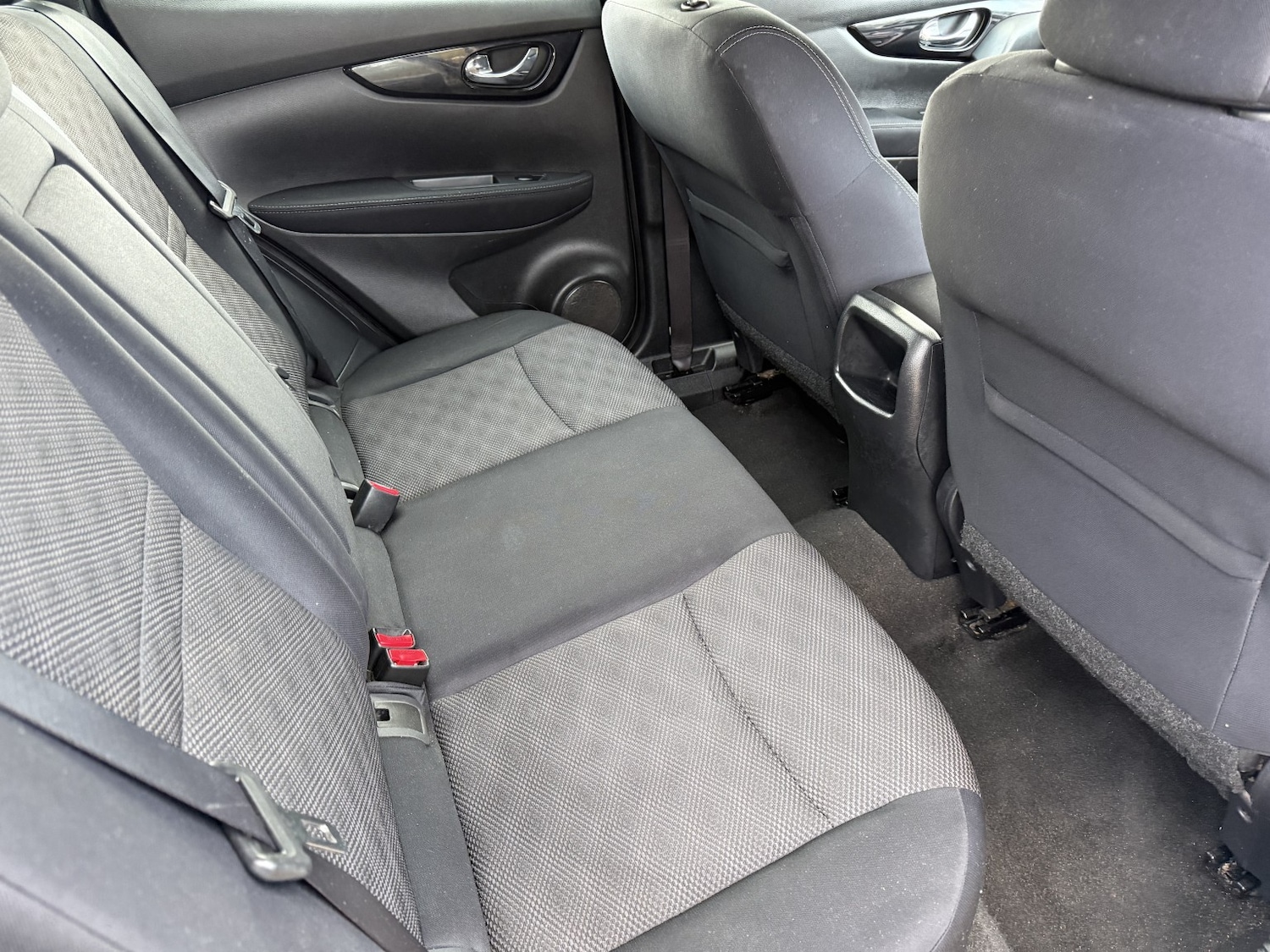 Used Nissan Qashqai 2014 for sale - 77687756: Photo 11